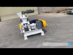 Granulateur à rouleaux hydrauliques