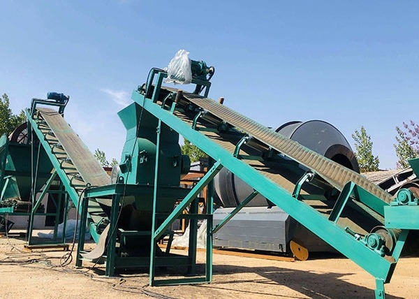 Ligne de production d'engrais organiques à base de fumier de vache