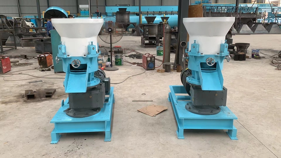 Machine à granuler des engrais organiques pour la production de granules de fumier de volaille