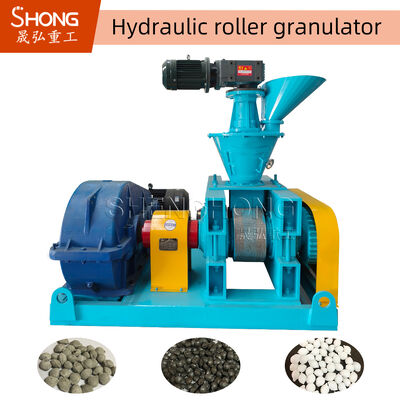 Granulateur hydraulique à rouleaux d'extrusion en acier au carbone pour les granulés d'engrais de 2 à 6 mm avec garantie de 12 mois