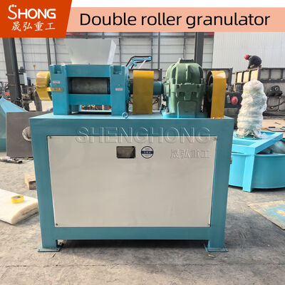 Granulateur d'engrais à double rouleau de 15 kW en acier au carbone avec une capacité de 1 à 4 t/h