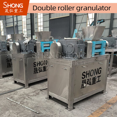 Granulateur d'engrais composé d'extrusion à double rouleau avec certificat CE, capacité de 1,5 tonnes par heure, construction en acier au carbone