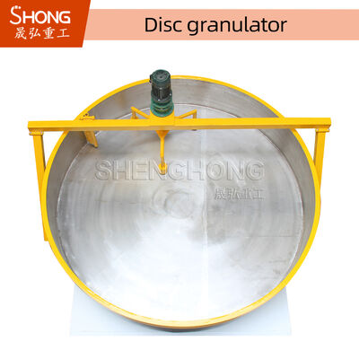 Granulateur à disque en acier au carbone pour engrais organiques avec granulés en forme de boule et capacité de 0,3 à 6 tonnes/heure