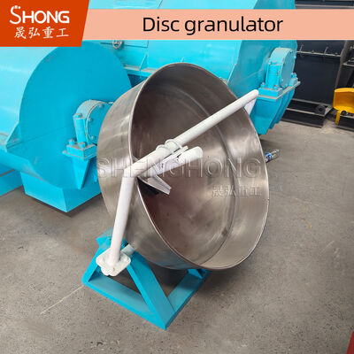 Granulateur d'engrais composé à disque avec angle de disque réglable, taux de granulation élevé et construction durable pour poudre chimique